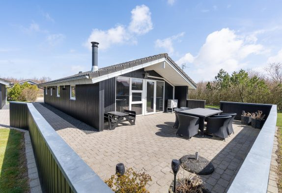 Tolles familienfreundliches Ferienhaus in Bork Havn mit Wärmepumpe
