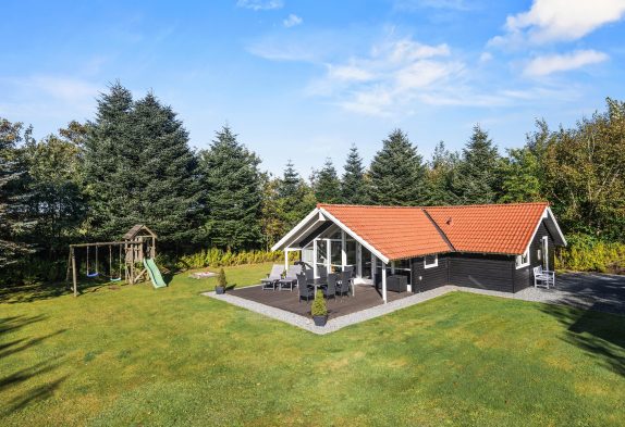 3+-Sterne-Ferienhaus mit Sauna und Whirlpool in Jegum Ferieland