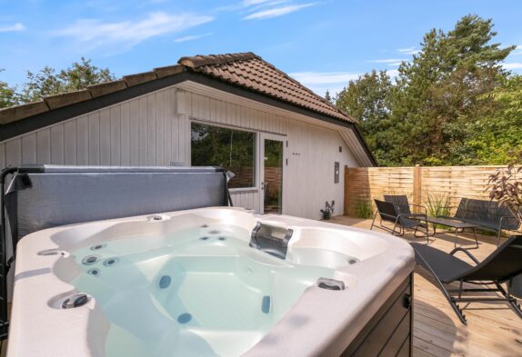 3+-Sterne-Ferienhaus mit Sauna und Außenwhirlpool