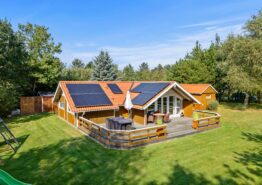 Charmerende sommerhus til hele familien. Kat. nr.:  20438, Blomstervangen 132;
