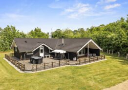 Charmerende sommerhus i Jegum Ferieland. Kat. nr.:  20669, Nordskrænten 5;