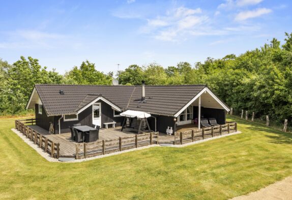 Charmerende sommerhus i Jegum Ferieland