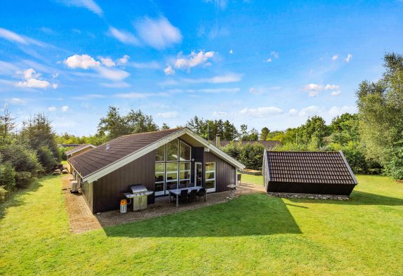 Gemütliches Aktivitätshaus mit Sauna und Whirlpool – 2 Hunde