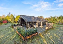 Klassisk sommerhus i Jegum med spabad og brændeovn. Kat. nr.:  20730, Blomstervangen 139;