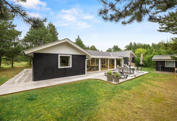 Aktivitätsferienhaus für 6 Personen in Houstrup, mit Wintergarten und offener Terrasse