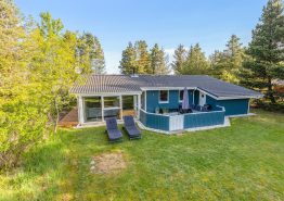 Rummeligt familievenligt hus med sauna og spa