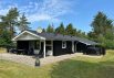 Lyst sommerhus med brændeovn, sauna, sandkasse og vildmarksbad (billede 1)