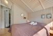Velholdt sommerhus i Houstrup med brændeovn og spa (billede 13)