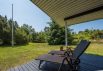 Schönes Ferienhaus, dass auf einem großen Rasengrundstück liegt (Bild  20)