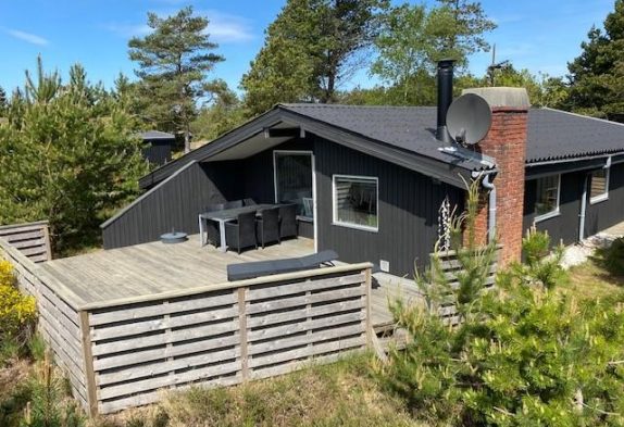 Hyggeligt Feriehus med sauna