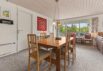 Helles Ferienhaus mitten in der Houstruper Waldlandschaft (Bild  9)