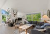 Charmerende sommerhus omgivet af åben terrasse (billede 2)