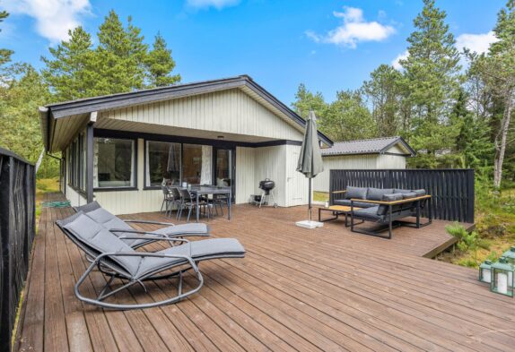 Klassisches 2+-Sterne-Ferienhaus für 5 Personen + 2 Hunde in Houstrup