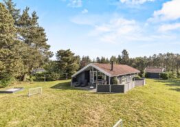 Gemütliches Holzhaus mit Sauna und großer Terrasse