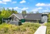 Klassisk træsommerhus med sauna og stor terrasse (billede 23)