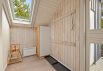 Klassisk træsommerhus med sauna og stor terrasse (billede 19)