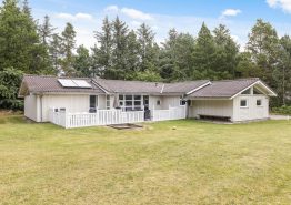 Gemütliches Poolhaus mit Sauna und Whirlpool