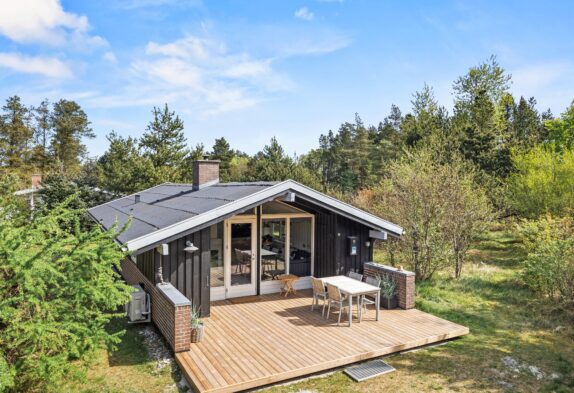 Gemütliches Ferienhaus mit Kamin für 5 Personen in Houstrup