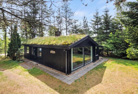 Charmerende sommerhus for hele familien i naturskønne Houstrup