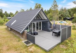 Skønt sommerhus med plads til 6 personer
