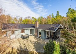 Sommerhus på Hedevang 27 i Houstrup med natur lige udenfor. Kat. nr.:  30747, Hedevang 27