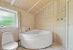 Skønt sommerhus med spa, sauna og dejligt udeområde (billede 14)