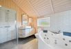 Skønt sommerhus med sauna og tømmespa i Bork Havn (billede 15)