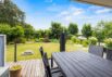 Hjemligt sommerhus med brændeovn og dejlig græsplæne (billede 19)