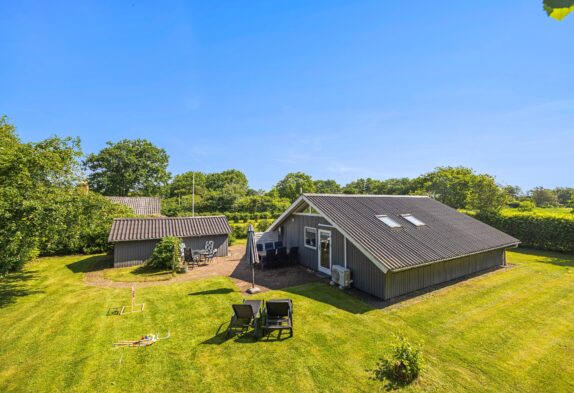 Charmantes Ferienhaus in Bork Havn für 5 Personen + 2 Hunde