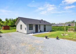 Gemütliches Ferienhaus mit Kaminofen für 5 Personen in Bork Havn. Kat. nr.:  35655, Horsfold 94;