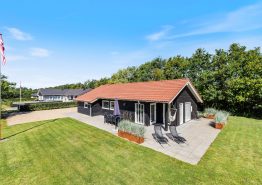 Idyllisk sommerhusferie på Spurvevænget 5 i Bork Havn. Kat. nr.:  35709, Spurvevænget 5;