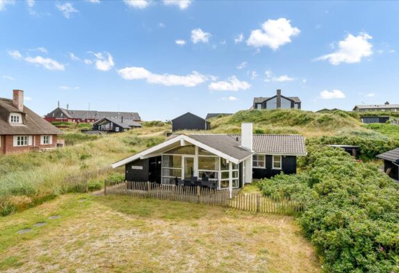Ferienhaus für 6 Personen mit Spa & Sauna in Henne Strand