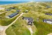 Centralbeliggende lyst sommerhus kun 200 meter fra havet (billede 46)