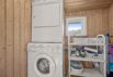 Centralbeliggende lyst sommerhus kun 200 meter fra havet (billede 21)