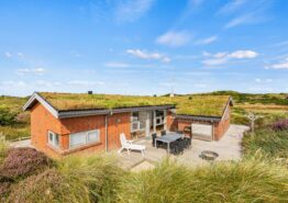 Abgeschirmtes Sommerhaus mit Whirlpool in Henne. Kat. nr.:  40692, Bellisvej 5;