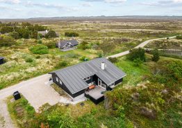 Schönes Ferienhaus mit Sauna in Henne Strand für 6 Personen