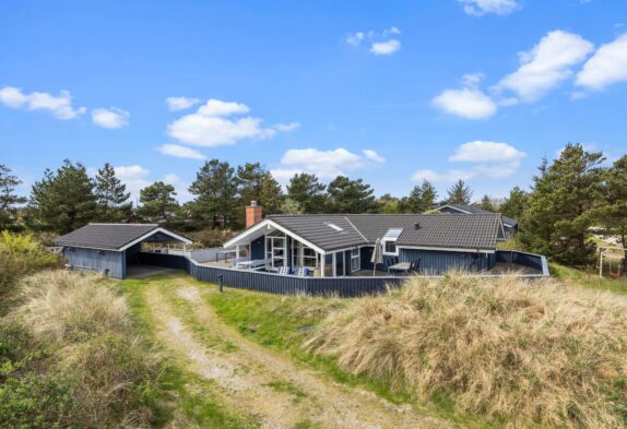 Fantastisk beliggende sommerhus med sauna