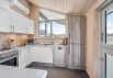 Strandnært sommerhus i Henne Strand med spabad og sauna (billede 17)