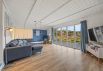 Stort moderne sommerhus med spabad og sauna i Henne Strand (billede 2)