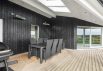 Moderne aktivitetshus i Henne Strand med udendørs spa og sauna (billede 35)