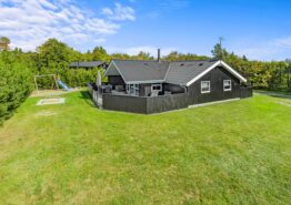 Helles, renoviertes Ferienhaus mit Whirlpool & Sauna für 7 Personen