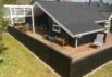 Dejligt sommerhus med stor træterrasse på skøn naturgrund (billede 22)