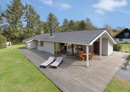Gemütliches Ferienhaus mit Sauna mit herrlichem Aussenareal