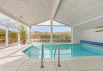 Stort poolhus med sauna og spabad få minutters gang fra hav og by (billede 15)