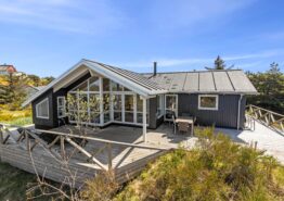 Strandnært sommerhus med sauna i Vejers, 4 personer og 1 hund. Kat. nr.:  50059, Mågevej 2;