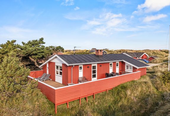 Gepflegtes, strandnahes Ferienhaus in Vejers – Sauna und Whirlpool