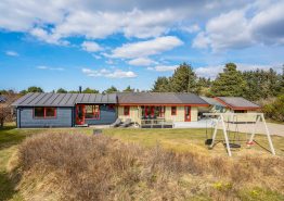 Lyst og hyggeligt sommerhus til 7 personer i Vejers. Kat. nr.:  50119, Peders Vej 16;