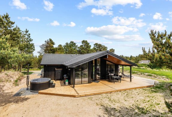 Luksus-sommerhus til 6 personer og en hund i Vejers