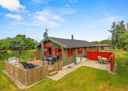 Gemütliches Ferienhaus mit überdachter Terrasse in Vejers Strand