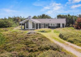 Schönes Ferienhaus dicht am Strand für 6 Personen. Kat. nr.:  52019, Hjelmevej 7;